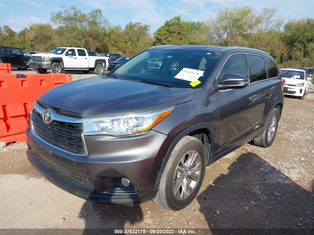 Toyota Highlander Xle 2015 5TDKKRFH0FS069135 Image 2
