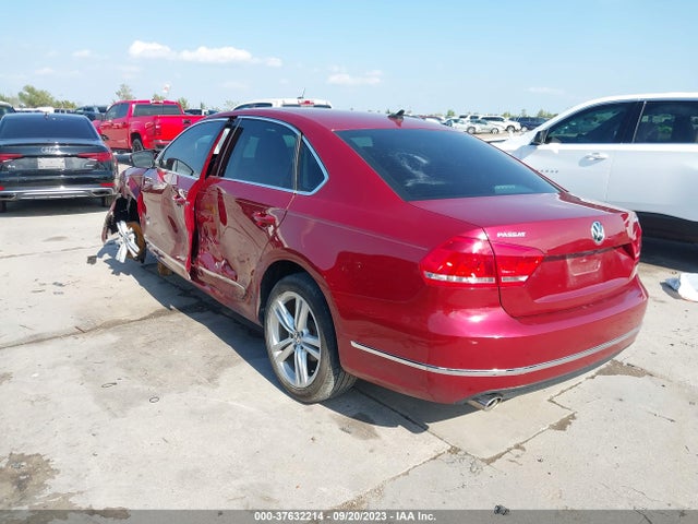 1VWCV7A32FC103179 Volkswagen Passat 2.0l Tdi Sel Premium