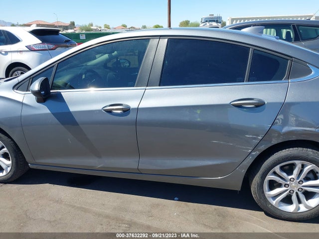Chevrolet CRUZE LT 2019 1G1BE5SM0K7113411 Image 14