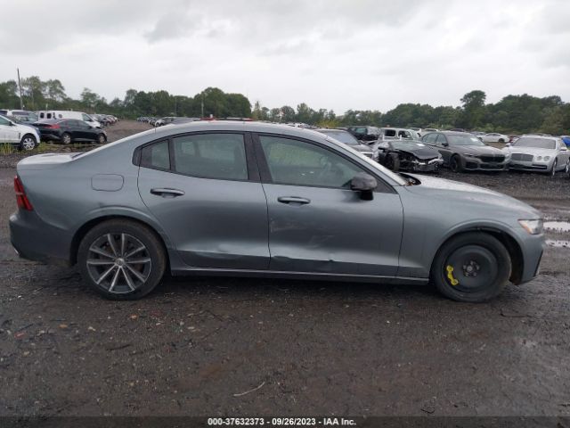 7JR102TZXMG123894 Volvo S60 T5 Momentum