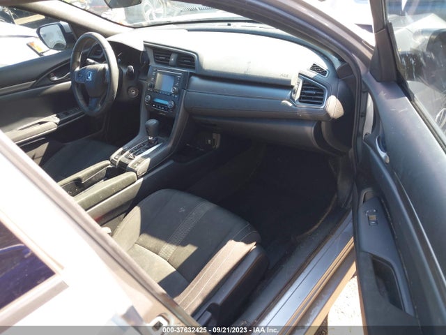 Honda Civic Hatchback Lx 2017 SHHFK7H27HU404864 Image 5