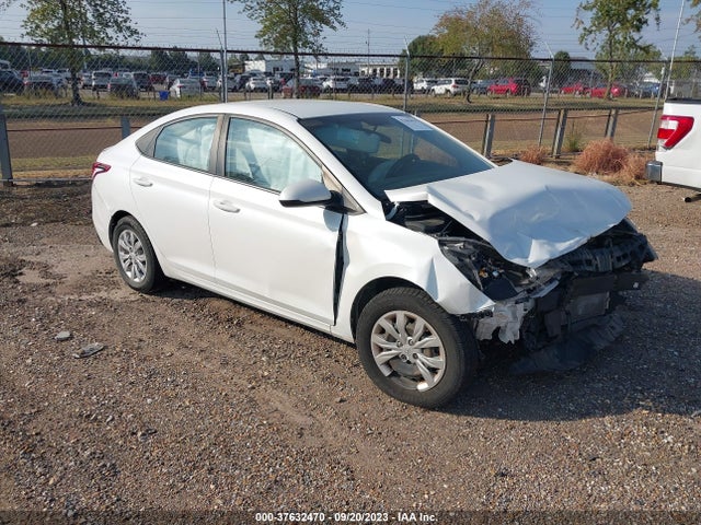 Hyundai ACCENT SE 2018 3KPC24A30JE020152 главное изображение