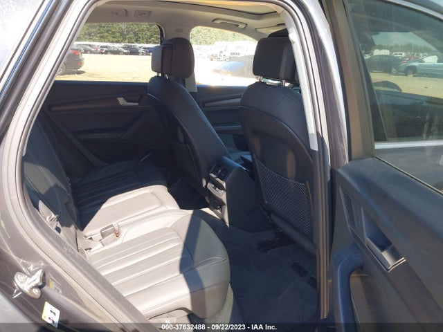 WA1BAAFY8M2088146 Audi Q5 Premium Plus