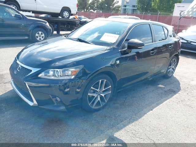 Lexus CT 200H 2016 JTHKD5BH6G2263491 Image 2