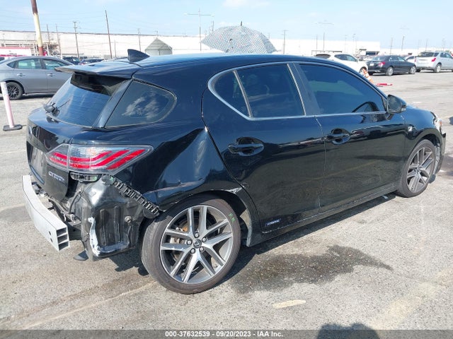 Lexus CT 200H 2016 JTHKD5BH6G2263491 Image 4