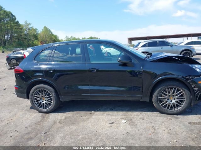 WP1AA2A27JKA07304 Porsche Cayenne