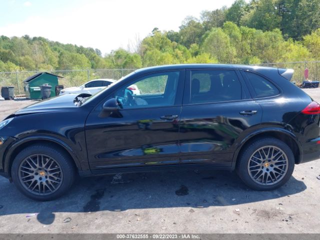 WP1AA2A27JKA07304 Porsche Cayenne