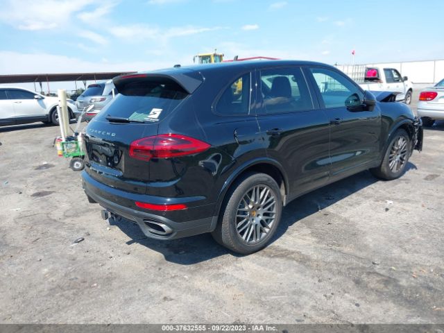 WP1AA2A27JKA07304 Porsche Cayenne