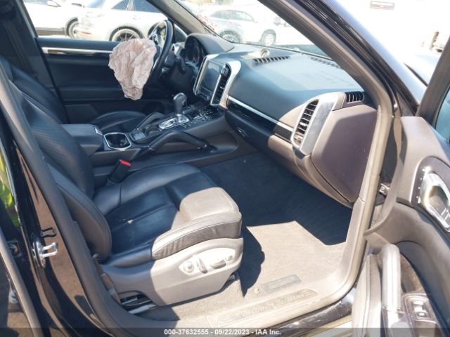 WP1AA2A27JKA07304 Porsche Cayenne