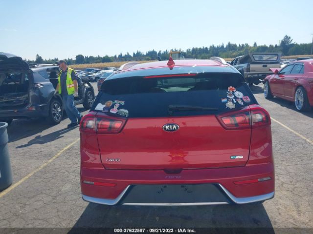 KNDCB3LC9K5319644 KIA NIRO LX