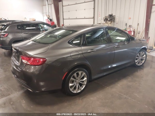 Chrysler 200 S 2015 1C3CCCBB7FN745882 Image 4