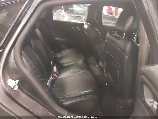 Chrysler 200 S 2015 1C3CCCBB7FN745882 Image 8