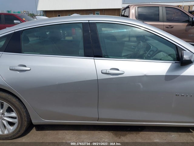 Chevrolet MALIBU LT 2018 1G1ZD5ST7JF150419 Image 13