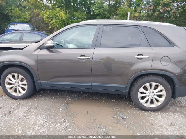 5XYKU4A70EG491123 KIA SORENTO EX