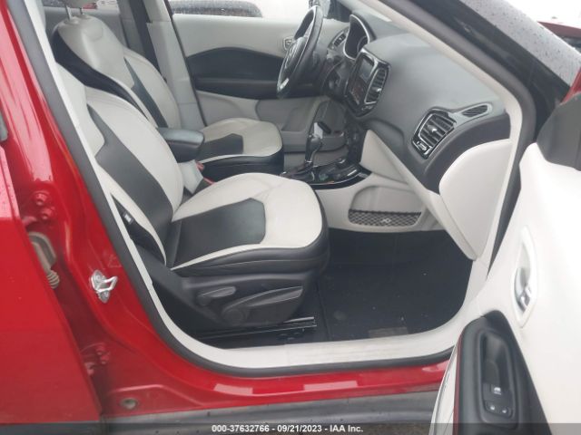 3C4NJDCB9HT627706 Jeep Compass Limited