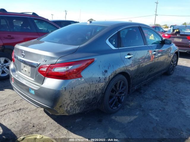 1N4AL3AP2JC199129 Nissan Altima 2.5 Sv