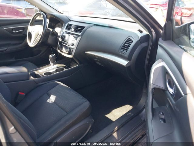 1N4AL3AP2JC199129 Nissan Altima 2.5 Sv