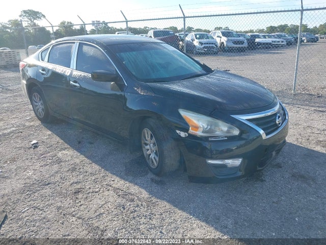 Nissan Altima 2.5 S 2015 1N4AL3APXFC268897 main image