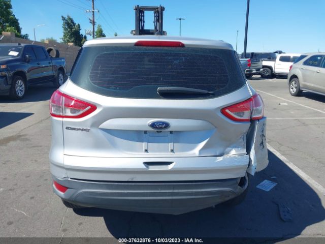 1FMCU0F74GUC88724 Ford ESCAPE S