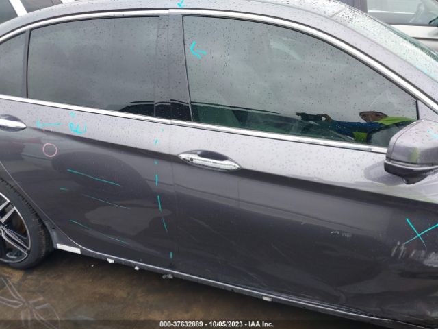 1HGCR3F92HA015620 Honda Accord Sedan Touring