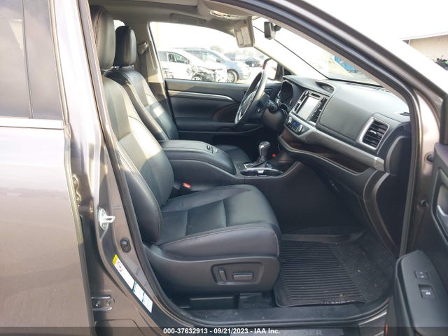 Toyota Highlander Hybrid Limited 2018 5TDDGRFH0JS051446 Image 5