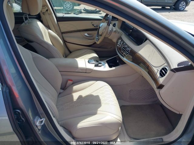 WDDUG8CB7FA182944 Mercedes-Benz S-class S 550