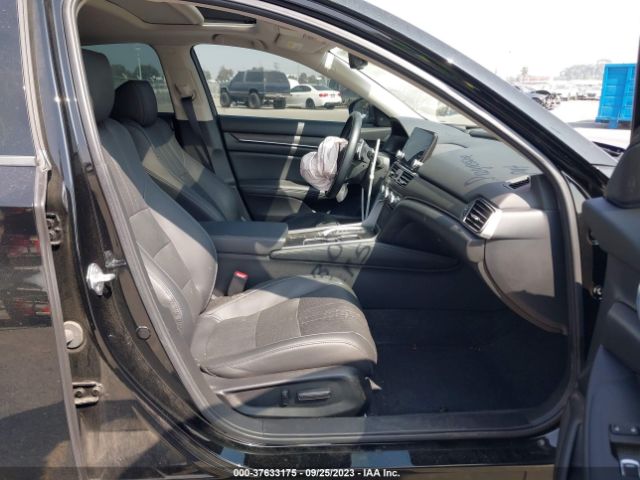 1HGCV3F93MA017088 Honda Accord Hybrid Touring