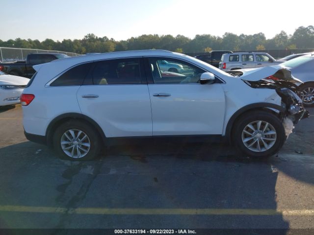 5XYPG4A39HG273258 KIA SORENTO LX