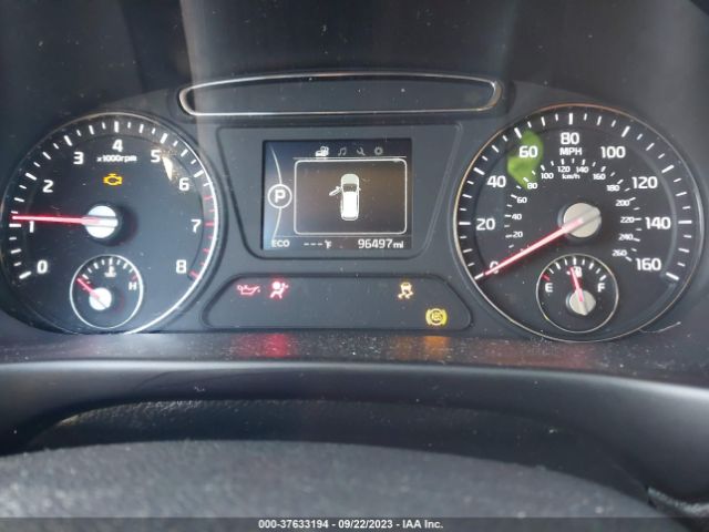 5XYPG4A39HG273258 KIA SORENTO LX