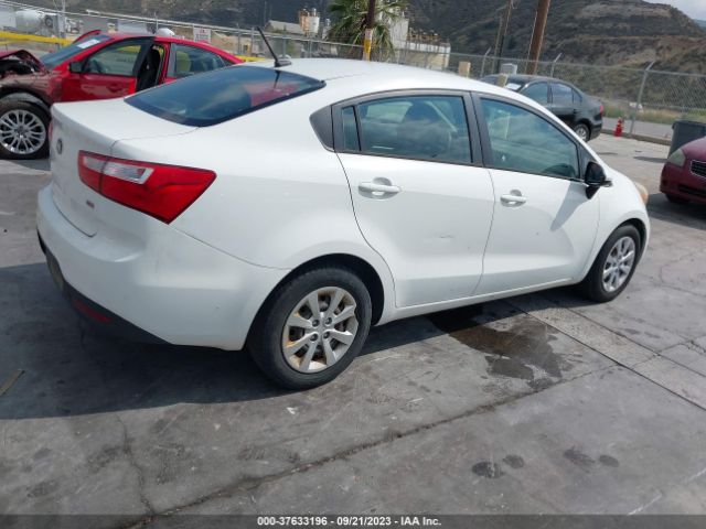 KNADM4A39F6432840 KIA RIO LX