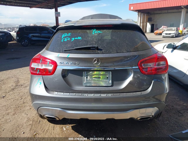 2018 MERCEDES-BENZ GLA 250 VIN: WDCTG4EB8JJ450852