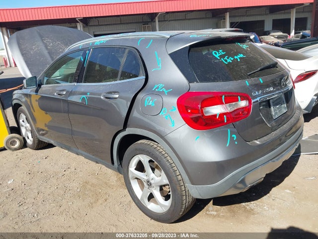 2018 MERCEDES-BENZ GLA 250 VIN: WDCTG4EB8JJ450852