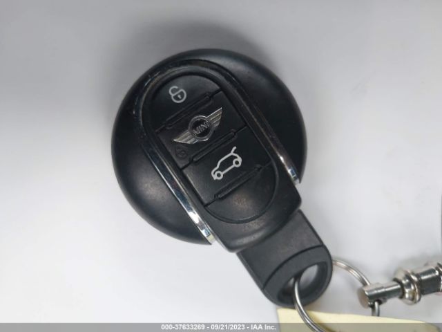 WMWXU1C5XG2D10848 Mini COOPER HARDTOP 4 DOOR