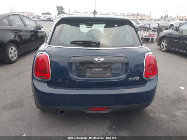 WMWXU1C5XG2D10848 Mini COOPER HARDTOP 4 DOOR