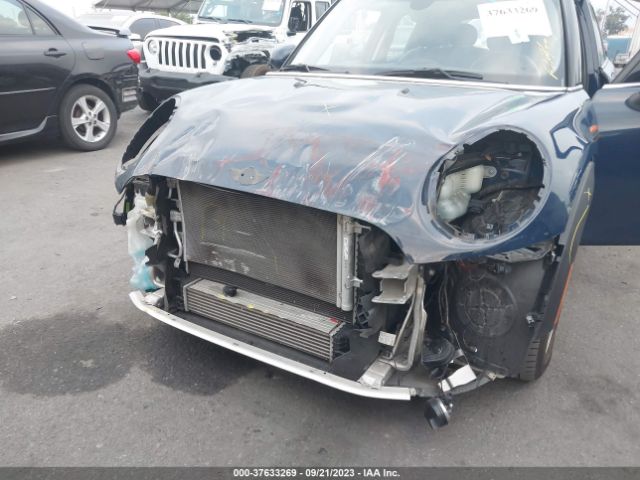 WMWXU1C5XG2D10848 Mini COOPER HARDTOP 4 DOOR