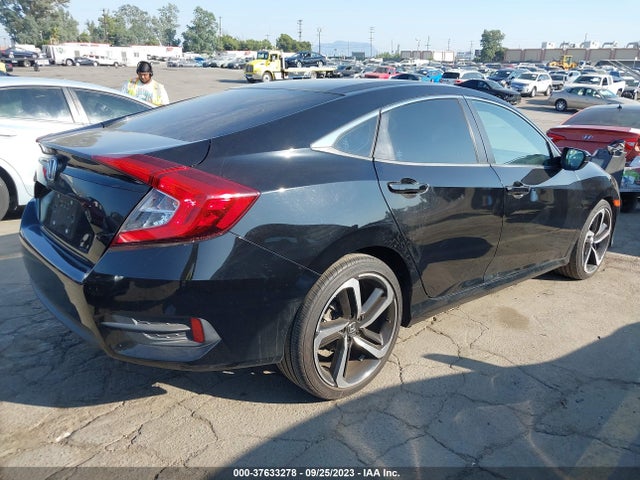 Honda Civic Sedan Lx 2018 2HGFC2F66JH601260 Image 4