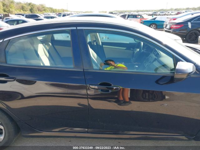 2HGFC2E53JH513176 Honda Civic Sedan Lx