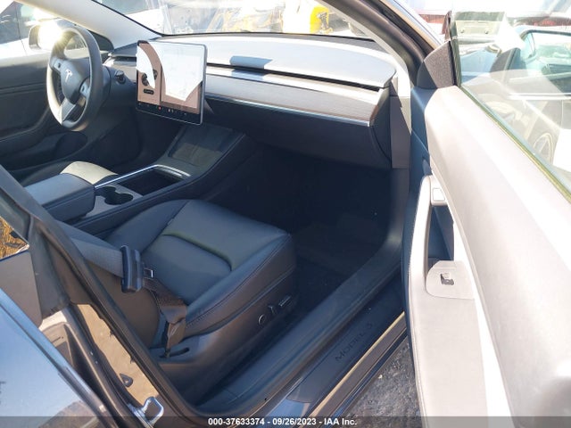 2021 Tesla 3, VIN: 5YJ3E1EBXMF869341