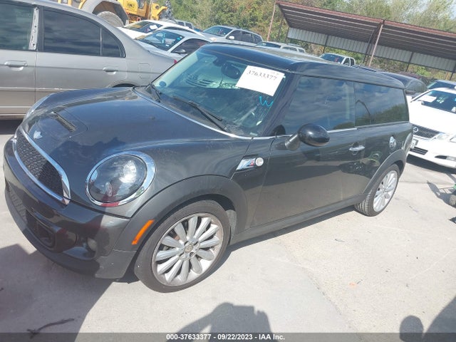 2011 MINI COOPER CLUBMAN WMWZG3C52BTY35673 Photo 1