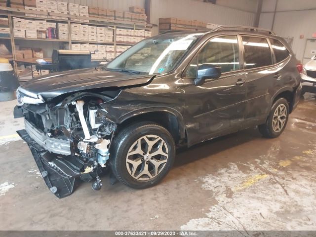 JF2SKAEC2KH499630 Subaru Forester Premium