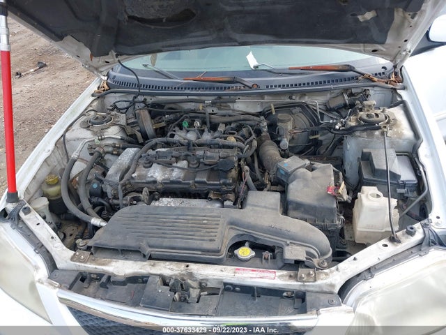 2001 MAZDA PROTEGE LX/ES VIN: JM1BJ225210471045