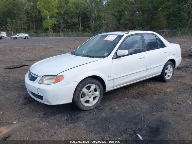 2001 MAZDA PROTEGE LX/ES VIN: JM1BJ225210471045