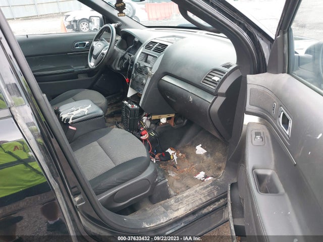 Ford UTILITY POLICE 2015 1FM5K8AR2FGA70249 Image 5