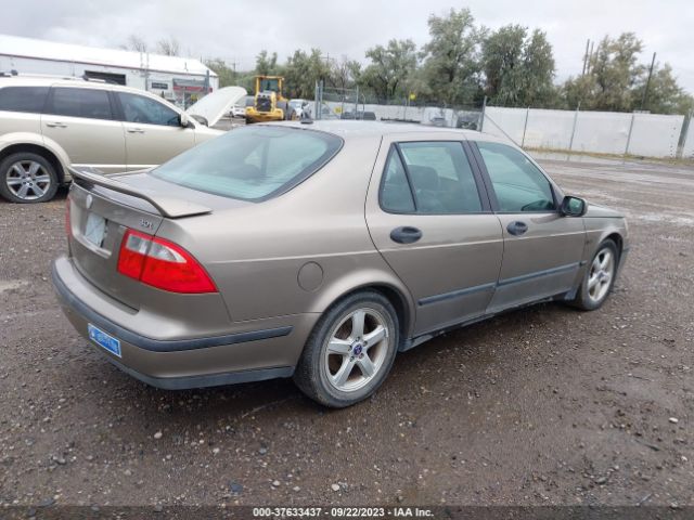 2002 SAAB 9-5 YS3ED49Z123020318 Photo 3