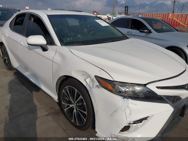 Toyota CAMRY SE 2018 4T1B11HK3JU111410 Image 6