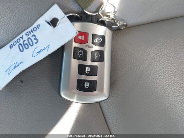 Toyota Sienna Xle Auto Access 2017 5TDYZ3DC6HS794638 Image 11