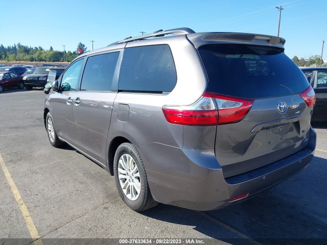 Toyota Sienna Xle Auto Access 2017 5TDYZ3DC6HS794638 Image 3