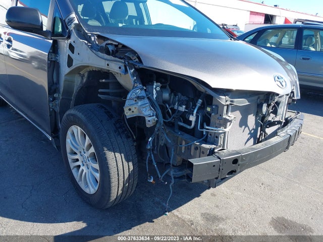 Toyota Sienna Xle Auto Access 2017 5TDYZ3DC6HS794638 Image 6
