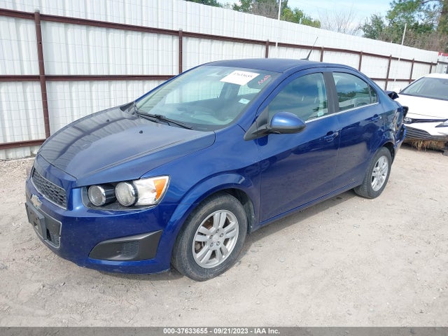 Chevrolet Sonic Lt Auto 2014 1G1JC5SH2E4149000 Image 2