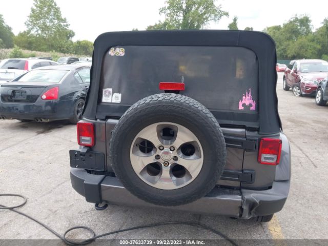 1C4BJWEG3HL507340 Jeep Wrangler Unlimited Sahara
